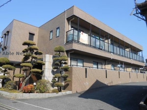 メゾン宮阪