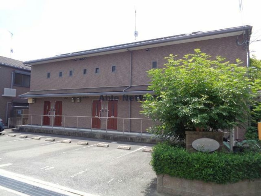  クレストコート　B