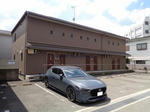  クレストコート　B