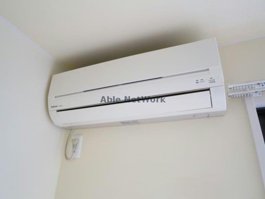  クレストコート　B