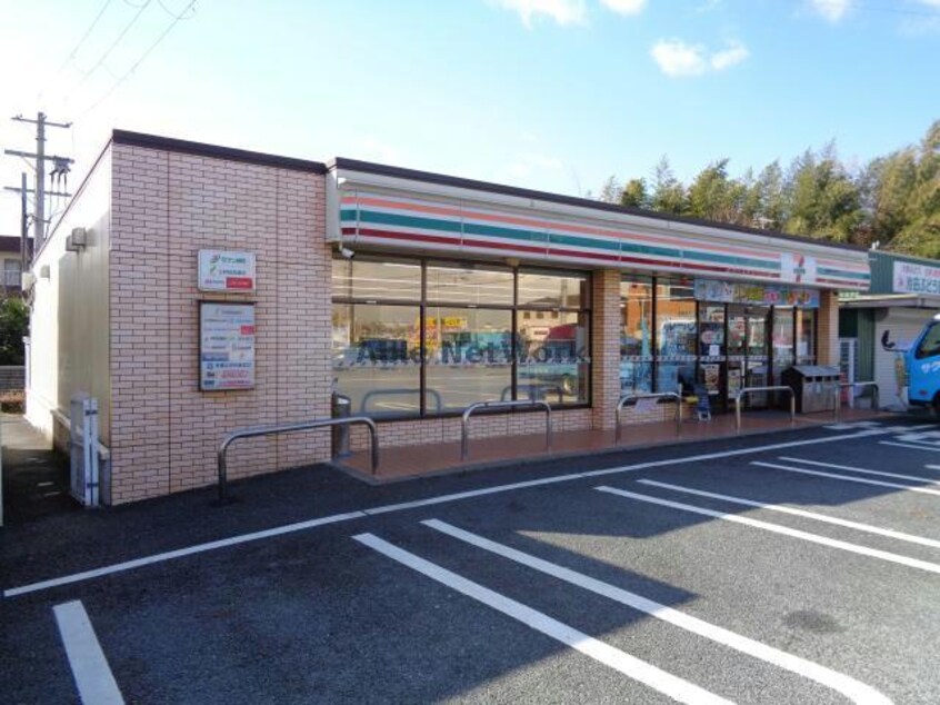 セブンイレブン大阪狭山草沢店(コンビニ)まで360m オブコニカ