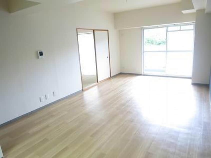  プレスト・コート壱番館