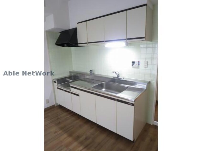  プレスト・コート弐番館