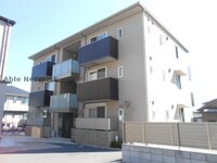 シャーメゾン　ケネン　ボーム