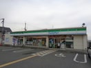 ファミリーマート富田林中野町店(コンビニ)まで570m アンソレイユ