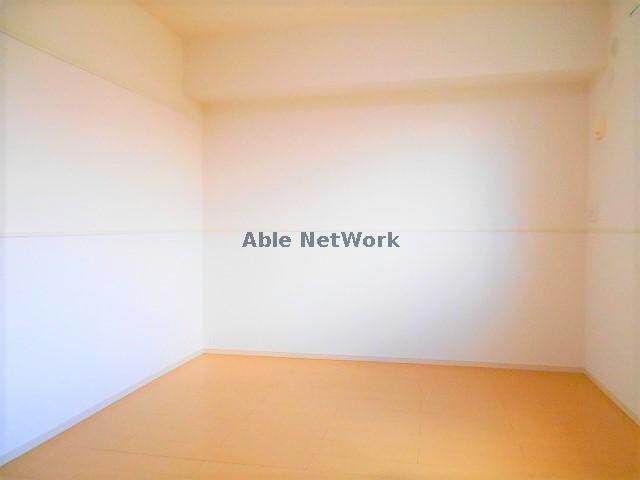  カルム　エレガンス