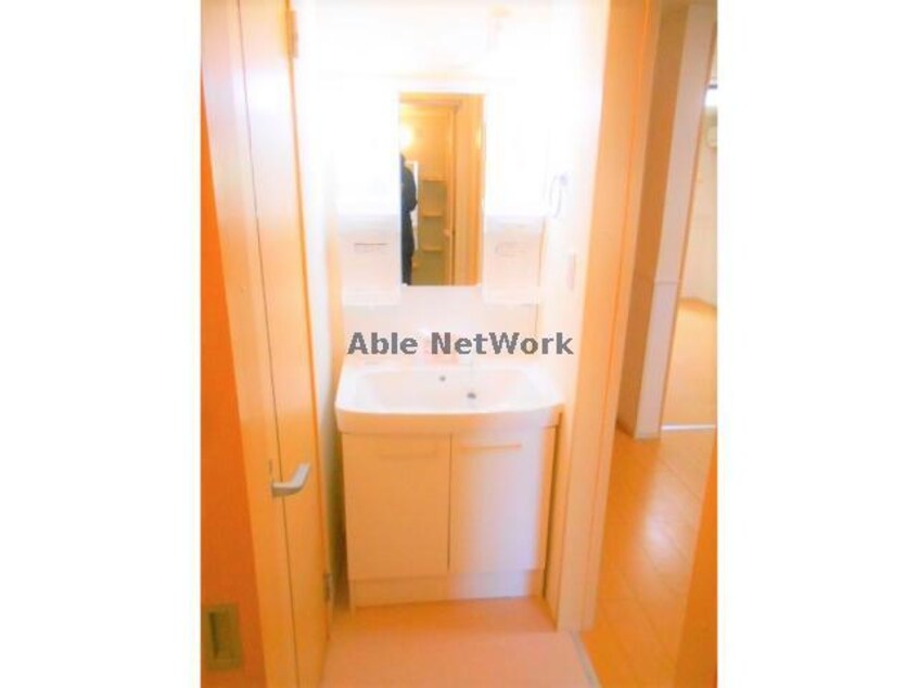  カルム　エレガンス