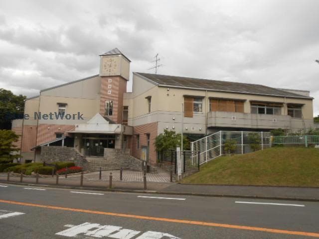 河内長野市立千代田台こども園(幼稚園/保育園)まで406m ビレッジハウス木戸　2号棟