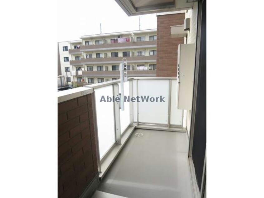  モア・サンハイム