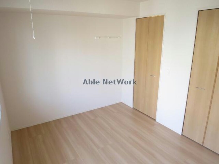  モア・サンハイム