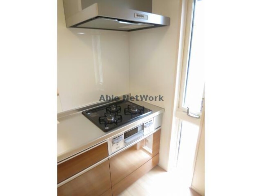  モア・サンハイム