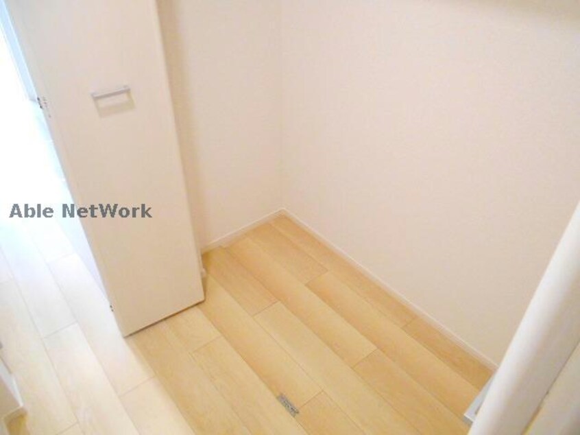  サンプラザ金剛