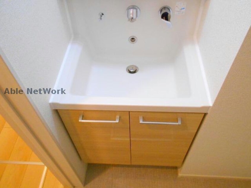  サンプラザ金剛