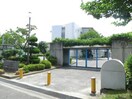 河内長野市立川上小学校(小学校)まで1516m 大師町貸家（平屋）