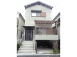 富田林市津々山台4丁目貸家
