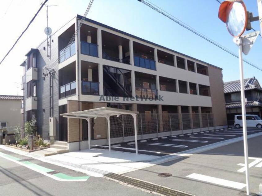  メゾンルミネ若松