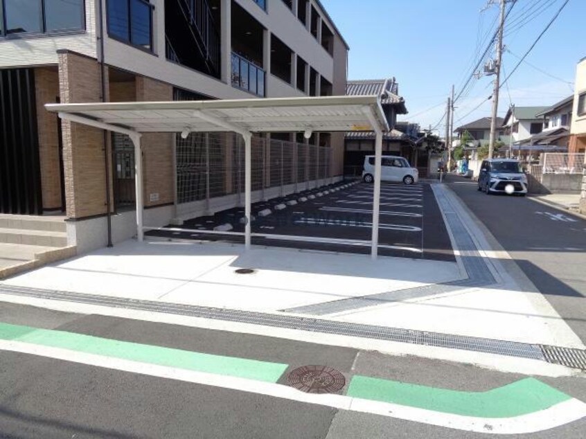  メゾンルミネ若松