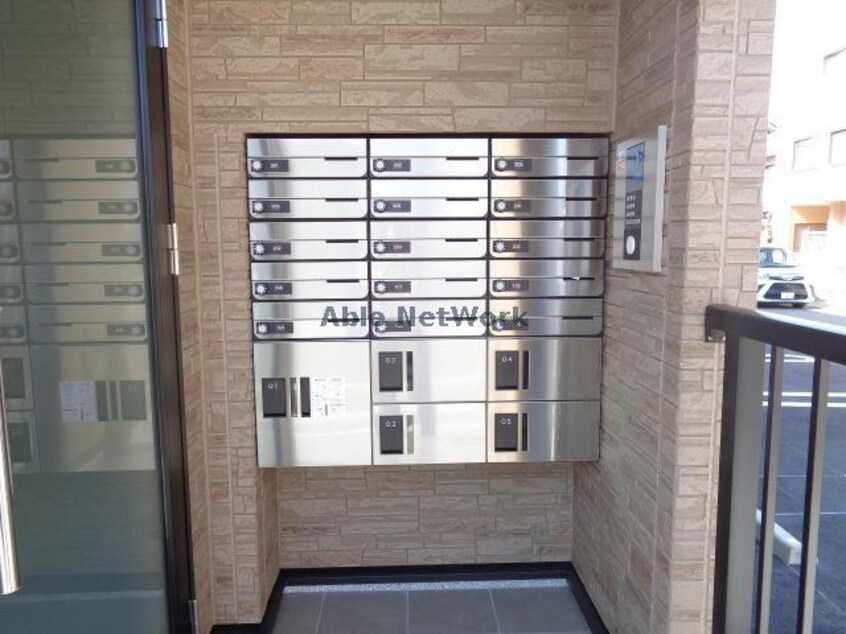  メゾンルミネ若松