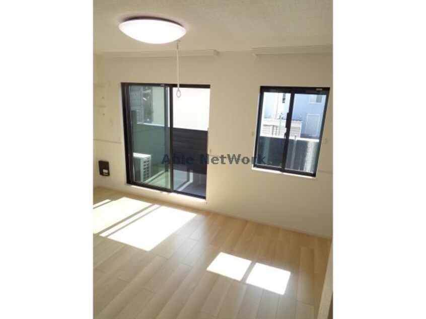  メゾンルミネ若松