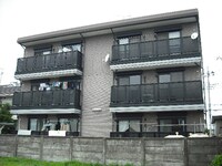 ステージア