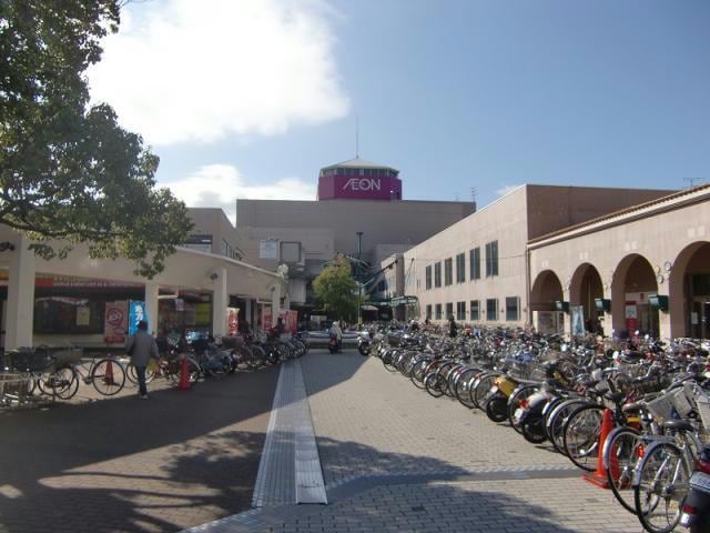 イオン和泉府中店(スーパー)まで389m グレイスコート(肥子町)