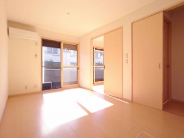  モアエクレール