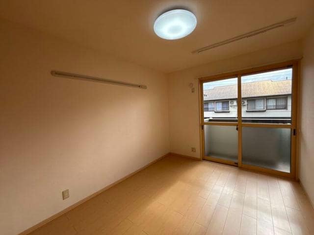  モアエクレール