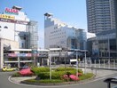 アルザタウン泉大津(ショッピングセンター/アウトレットモール)まで835m ＬＯＨＡＳ本町