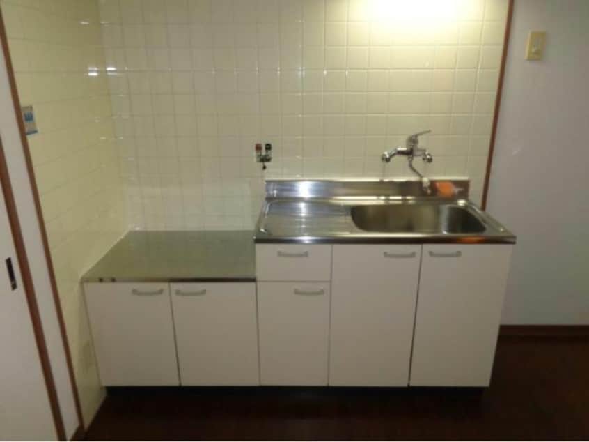  パークアベニュー中井