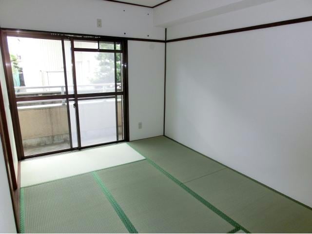  グレイスハイツオオツ