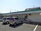 ファミリーマート和泉伯太町店(コンビニ)まで204m コリーヌ池上