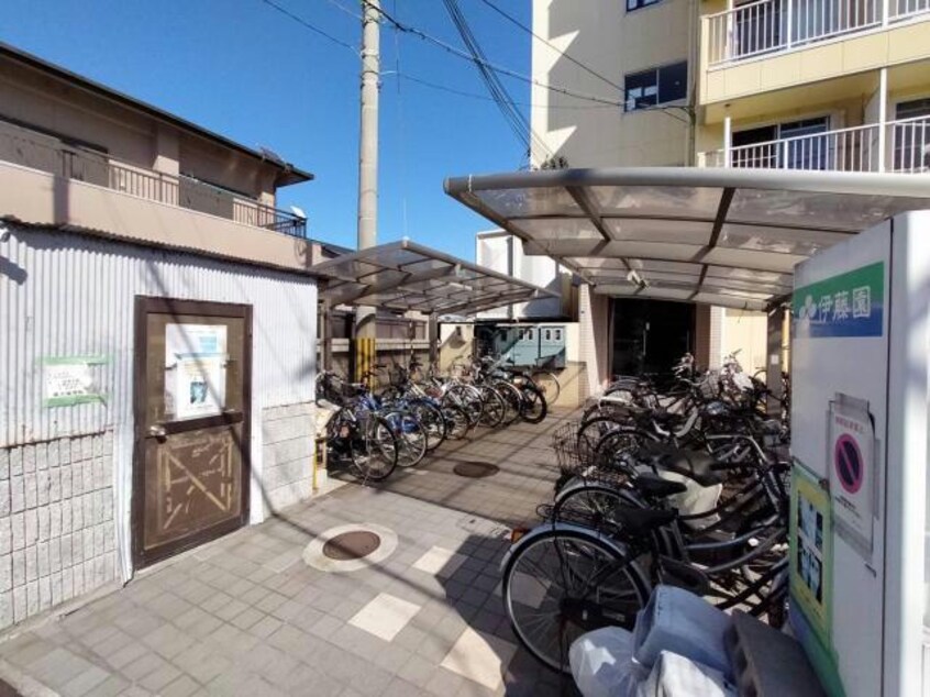  レジデンス曽根