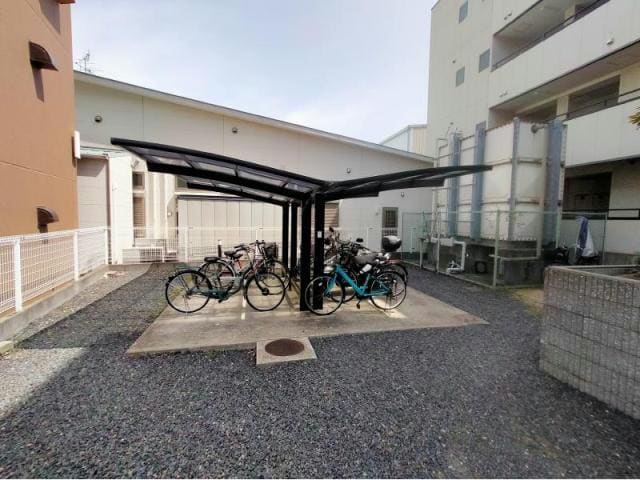  カサド・エムズ