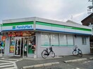 ファミリーマート葛の葉町北店(コンビニ)まで449m プレミール北信太