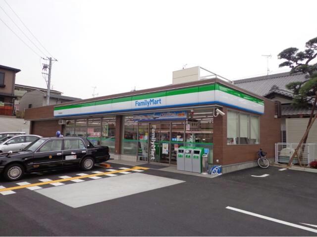 ファミリーマート高石高師浜店(コンビニ)まで218m グランドゥール高師浜