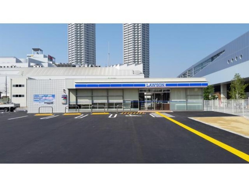 ローソン泉大津旭町店(コンビニ)まで453m Feliz旭町