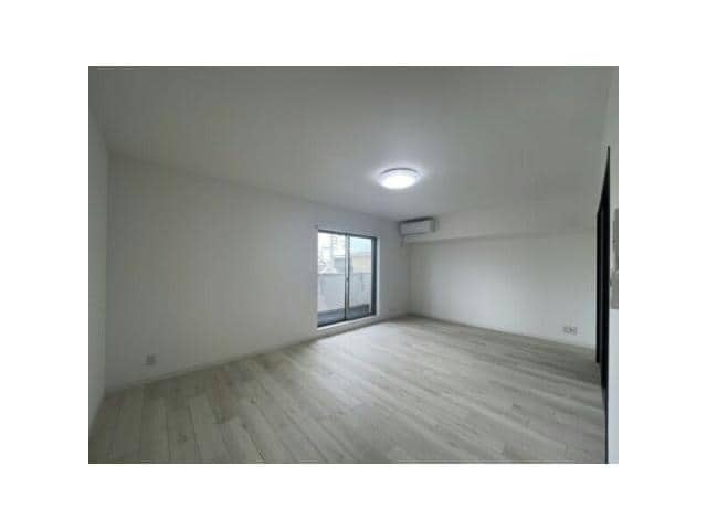  ジーメゾン泉大津イエナス