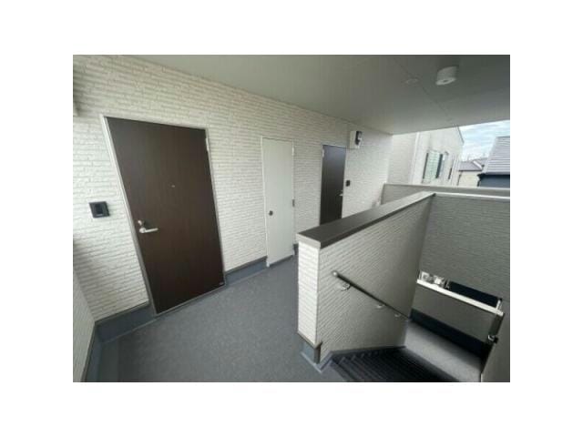  ジーメゾン泉大津イエナス