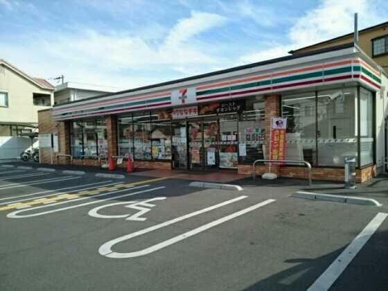 セブンイレブン和泉和気町店(コンビニ)まで439m トリシア　クレール