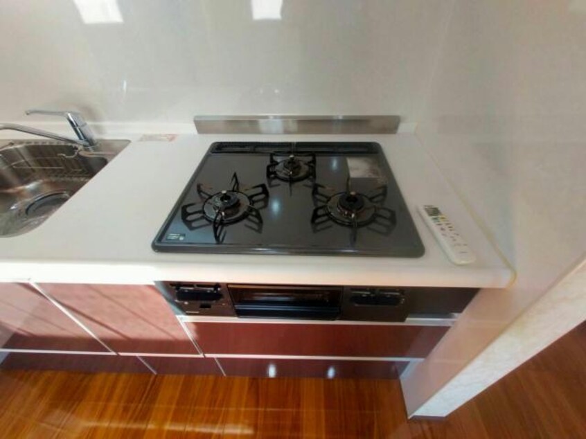  ジャパン幸ビル