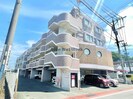 グローリーハイムの外観