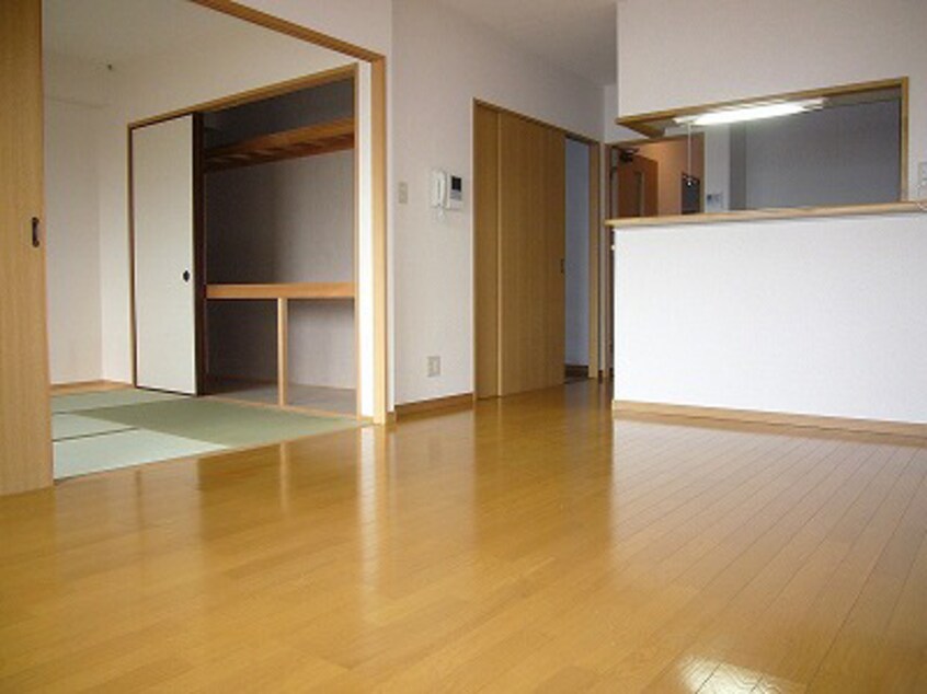  インフィニティ田迎