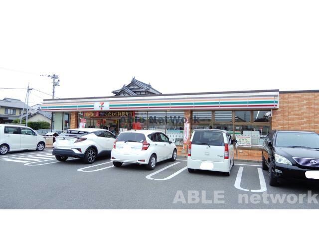 セブンイレブン熊本白藤1丁目店(コンビニ)まで136m 藤ノ木ハイツ