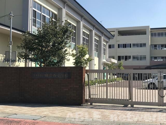 熊本市立田迎西小学校(小学校)まで875m 西ビル