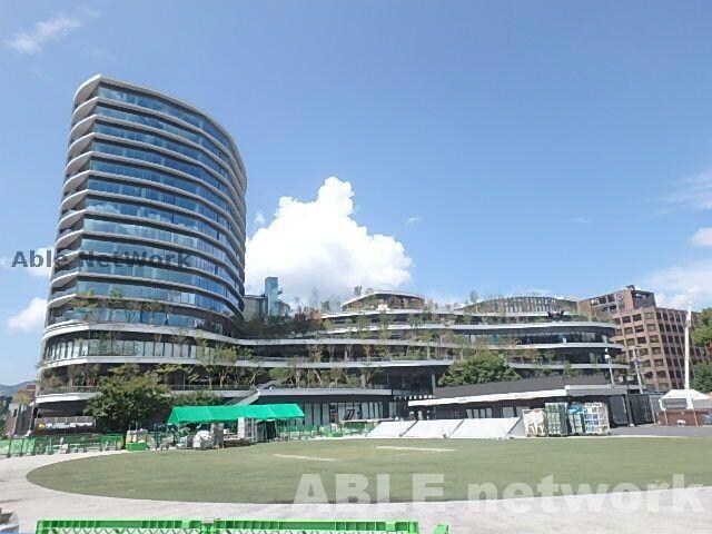 SAKURA　MACHI　Kumamoto(ショッピングセンター/アウトレットモール)まで1306m ヴァン・ドゥノーブルⅡ