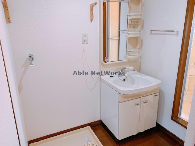  ファミール城南