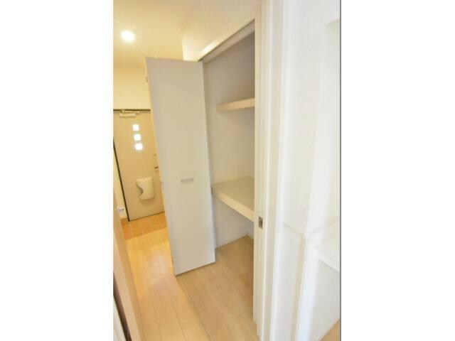  チロリアン　コッティ