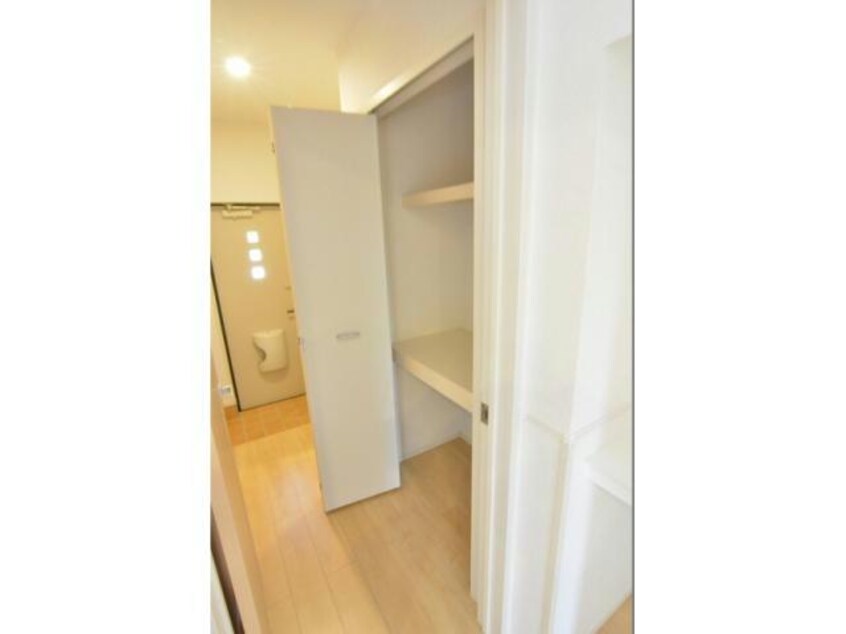  チロリアン　コッティ