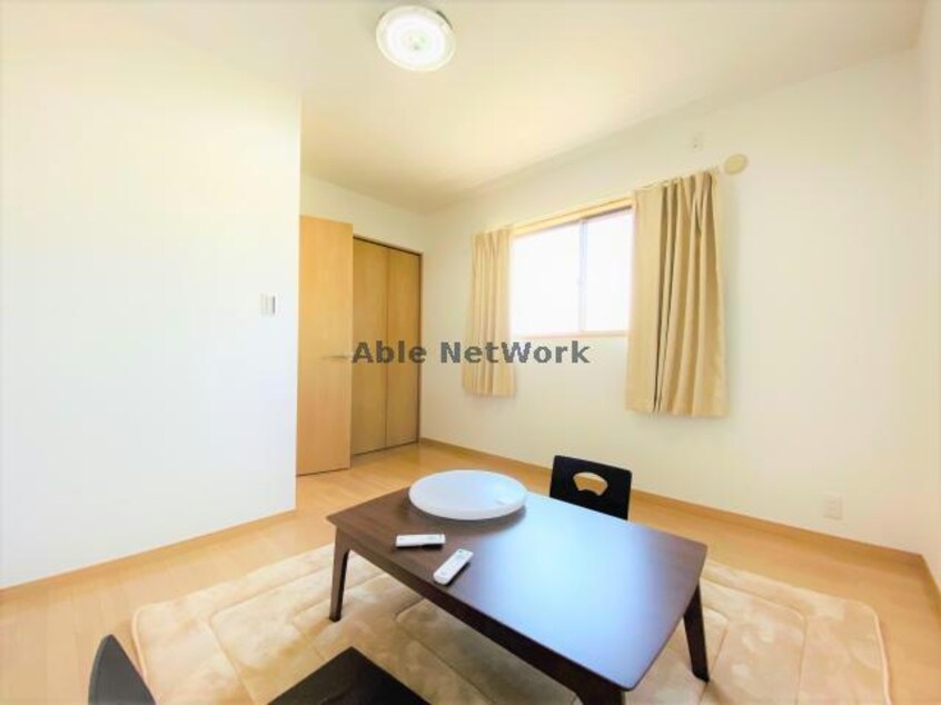  エステート小川