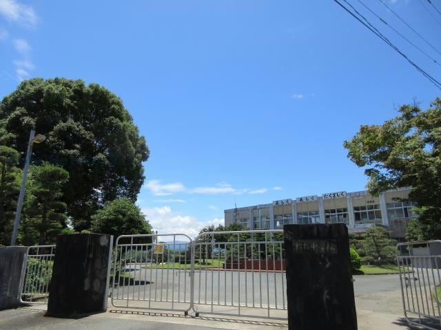 宇城市立松橋中学校(中学校/中等教育学校)まで1232m Ａｉ　Ｖ
